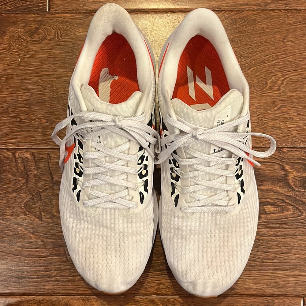 Nike Women’s Pegasus 39 Running Shoes, EUC, White/Platinum Tint, DZ5214-100 - Picture 8 of 15